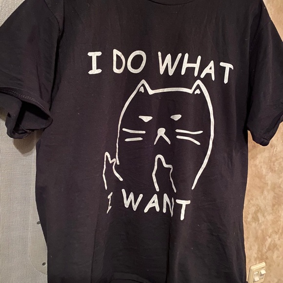Cat T-shirt - Picture 1 of 1